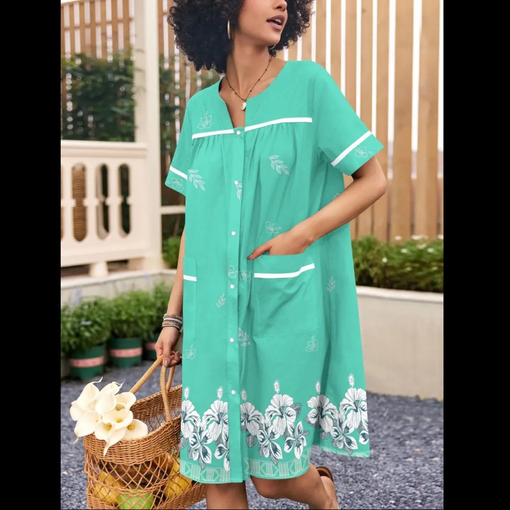 Ekouaer - Floral Button-Down Dress in Teal and White - Picture 3 of 6